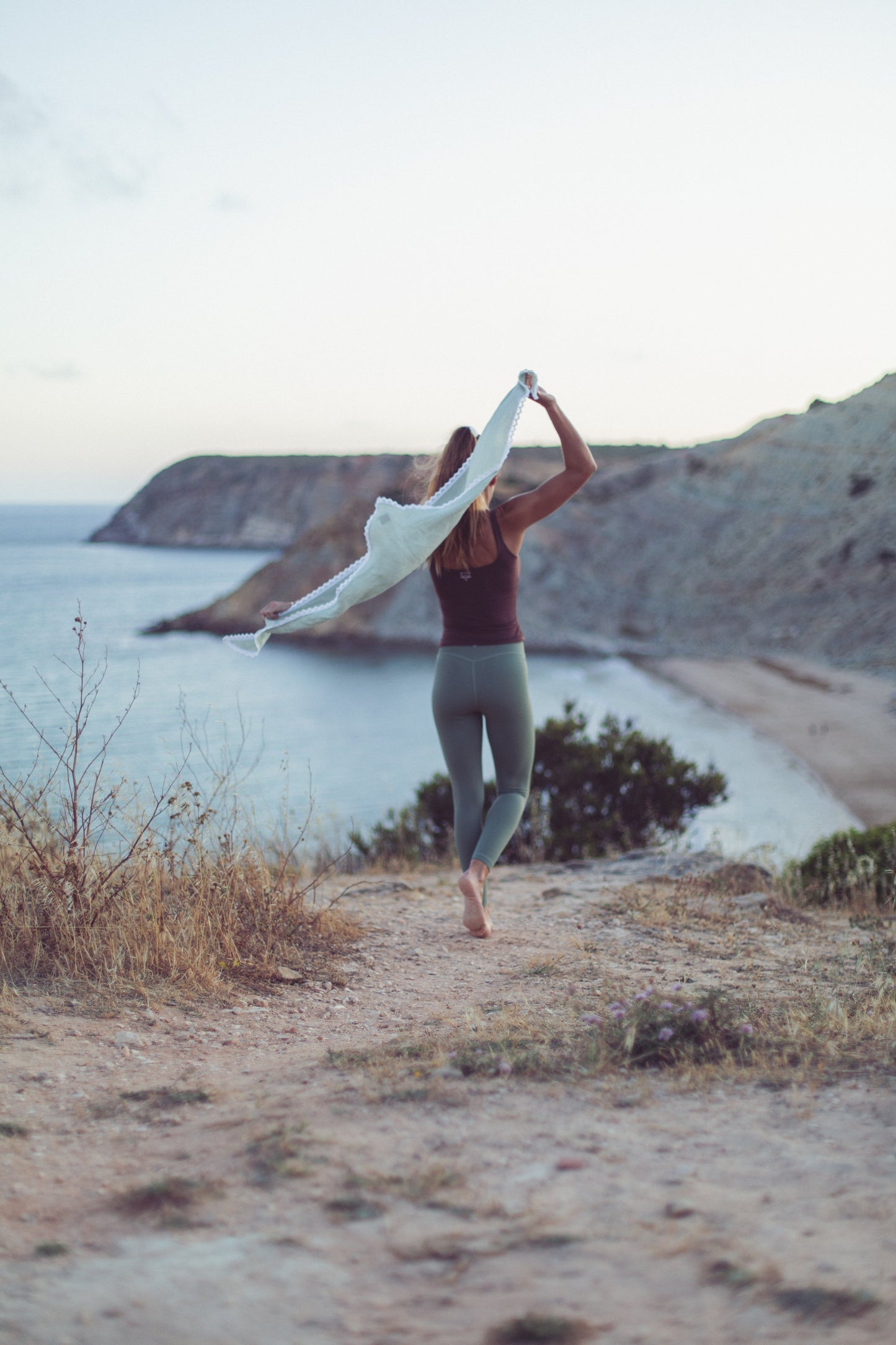 Chic green leggings