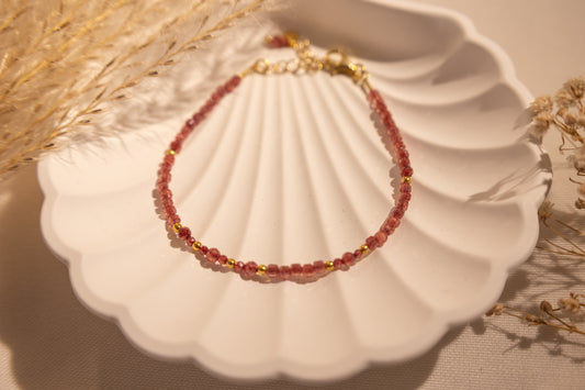 Solene Bracelet ruby red